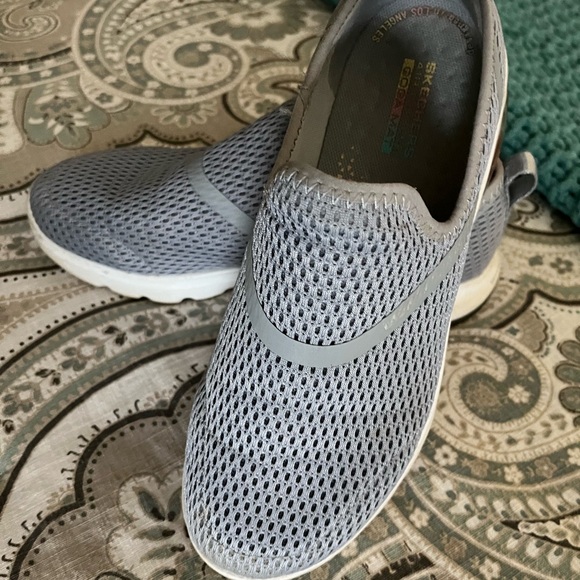 Skechers Gray Mesh Slip-On Shoes - Picture 1 of 4